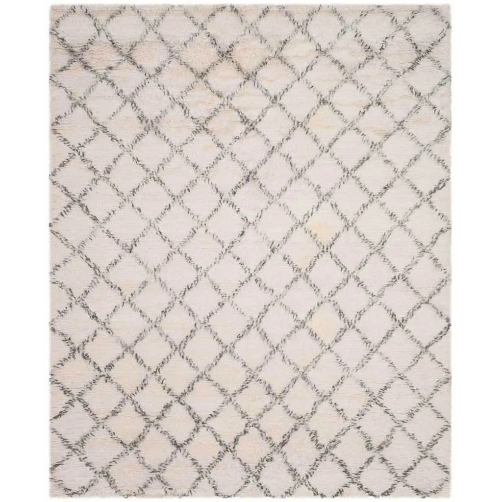 Kenya Diamond Ivory/Gray Area Rug