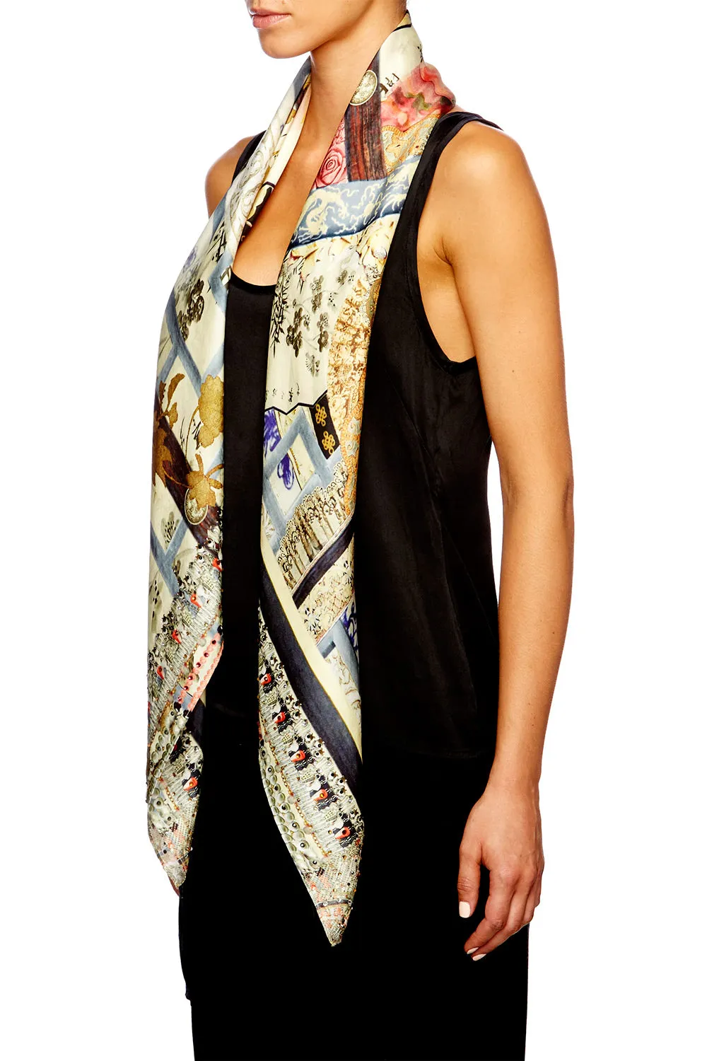 LARGE SQUARE SCARF ECHOES OF ERHU