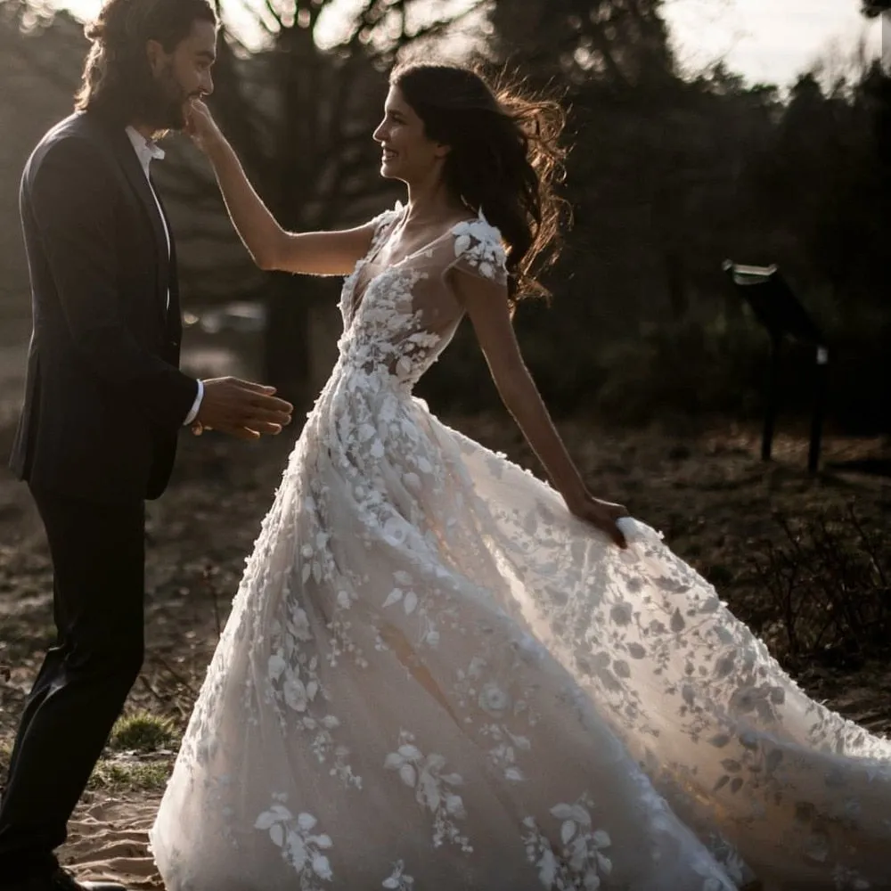 Wedding Dress Sexy Bohemian Deep V Neck 3D Floral Appliques Bridal Gowns Backless